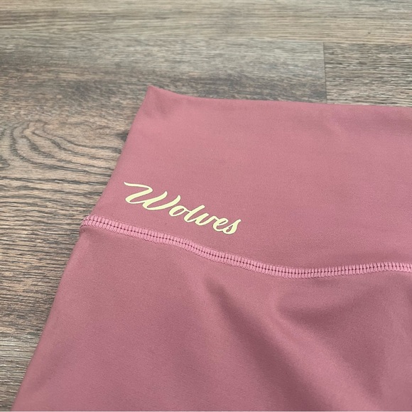 Darc Sport She Wolves Women's Mauve Pink High-Waisted Shorts Medum 14/500 - Picture 6 of 7